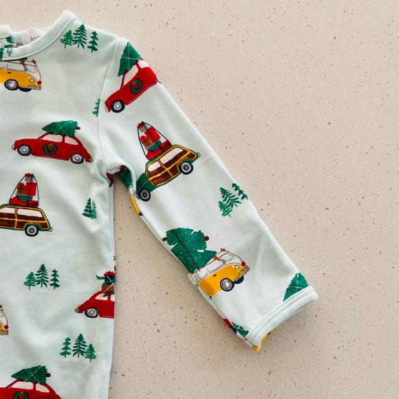 Angel Dear Christmas Trees on Cars Bamboo Gown Size 0-3 Months NWT - Picture 5 of 11